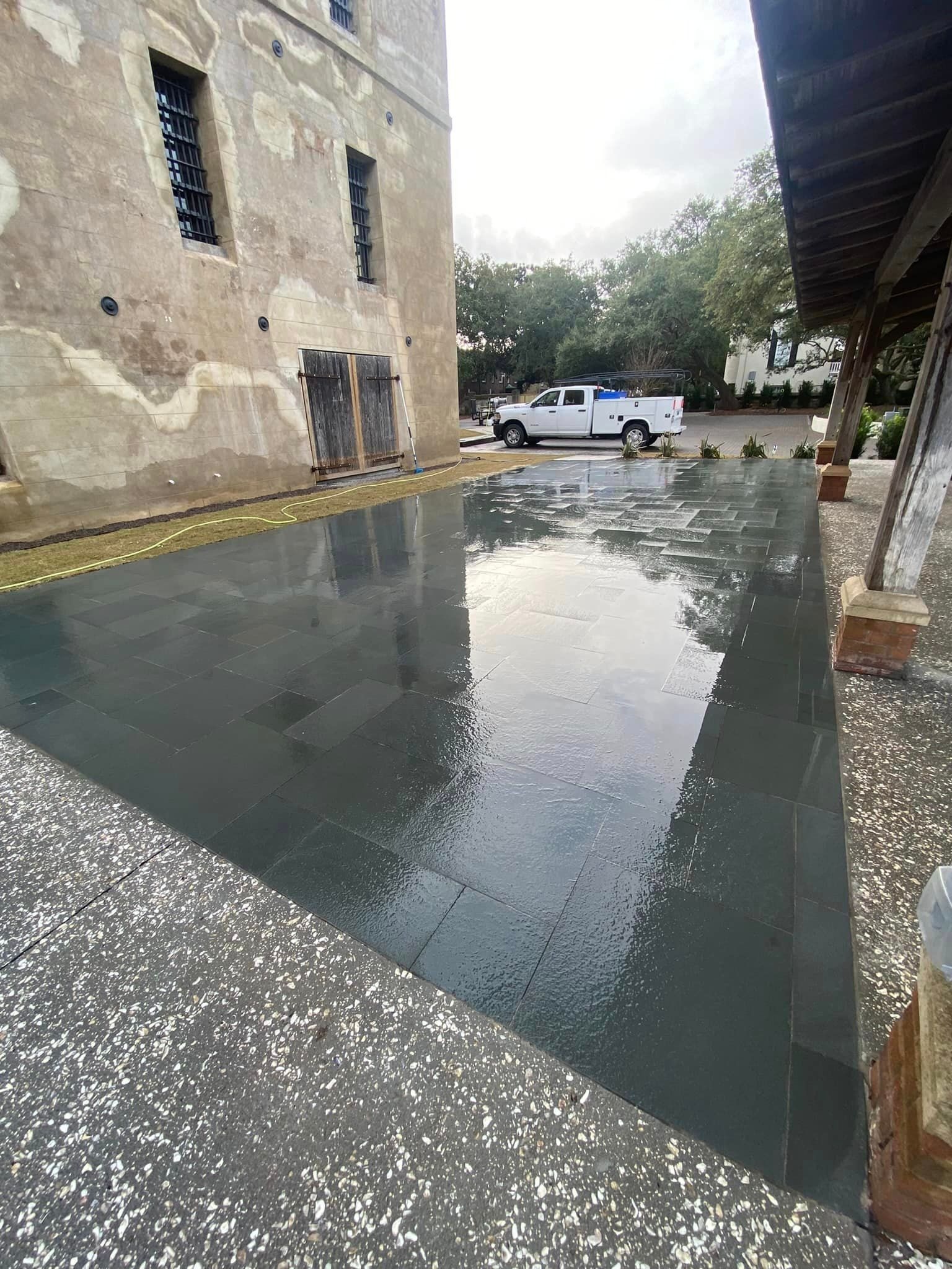 Commercial and Residential Pressure Washing